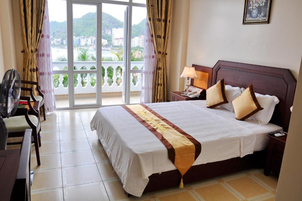 Hung Long Harbour Hotel Cat Ba Dong Khe Sau Rum bild